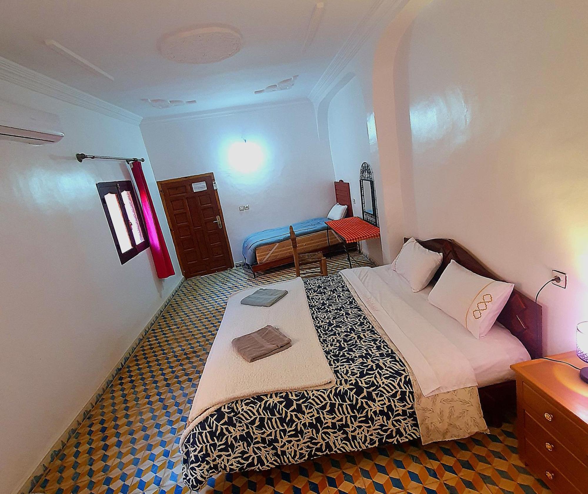 Riad Taourirte Tinghir Esterno foto